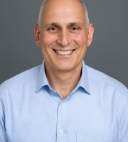 Richard Corporate headshot